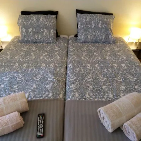 Accommodatie bij particulieren Neasa Airport/expo *